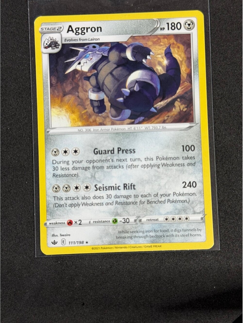 Aggron Pokémon Card - HP 180 - Guard Press and Seismic Rift